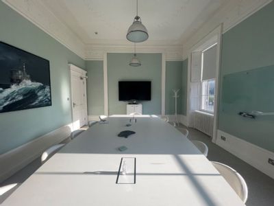 Property Image for 13 Golden Square, Aberdeen, Aberdeenshire, AB10 1RH