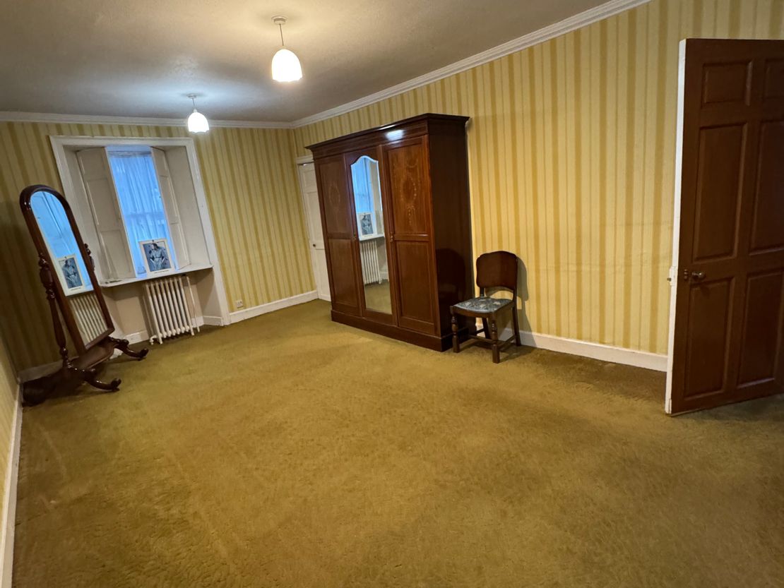 19 High Street, Auchtermuchty, Fife, KY14 7AP