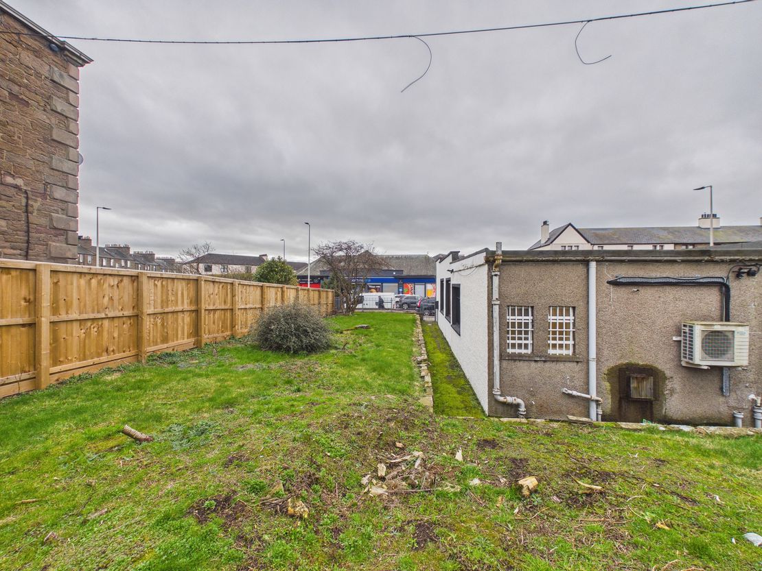 291 Clepington Road, Dundee, Angus, DD3 8BD