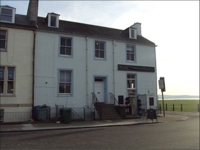 Property Image for 16 Wellington Square, Ayr, South Ayrshire, KA7 1EZ