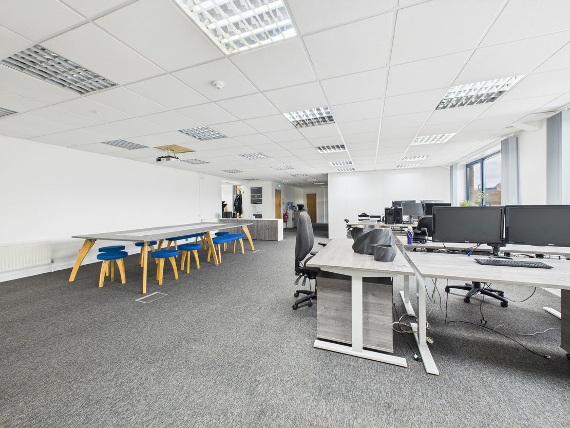 Unit 11 Badentoy Road, Portlethen, Aberdeen, AB12 4YA