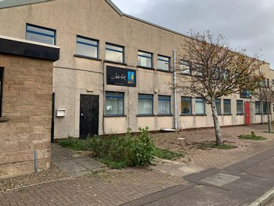 Property Image for 7 Kyle Road, Irvine, North Ayrshire, KA12 8JF
