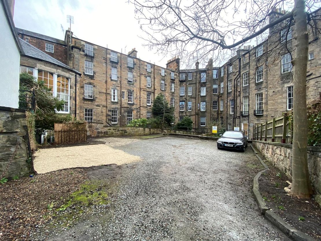 2A Randolph Lane, Edinburgh, City of Edinburgh, EH3 7TD
