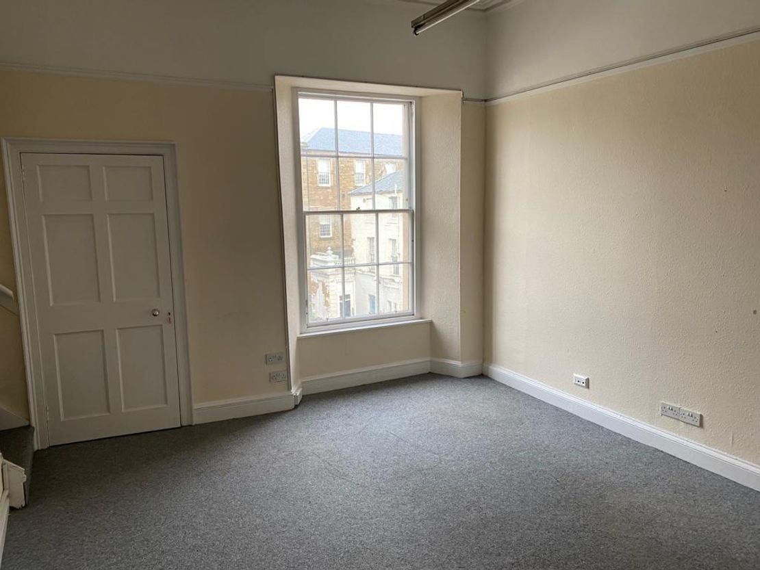 7 St. Catherine Street, Cupar, Fife, KY15 4LS