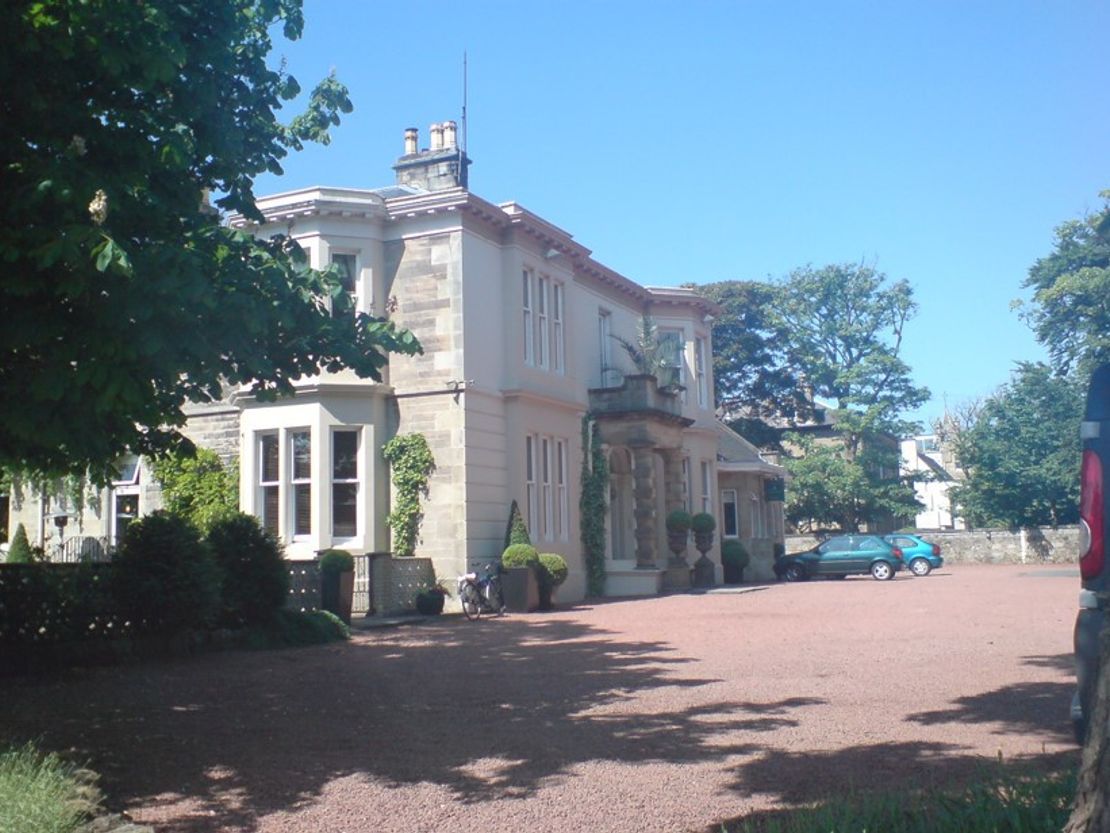 Chestnuts Hotel 52, Racecourse Road, Ayr, South Ayrshire, KA7 2UZ