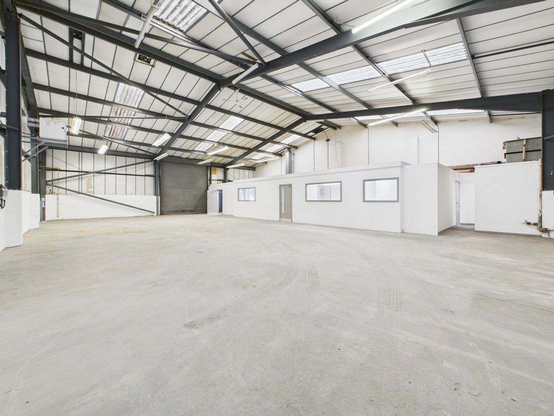 Unit 17, Woodlands Drive, Dyce, Aberdeen, Aberdeenshire, AB21 0GW