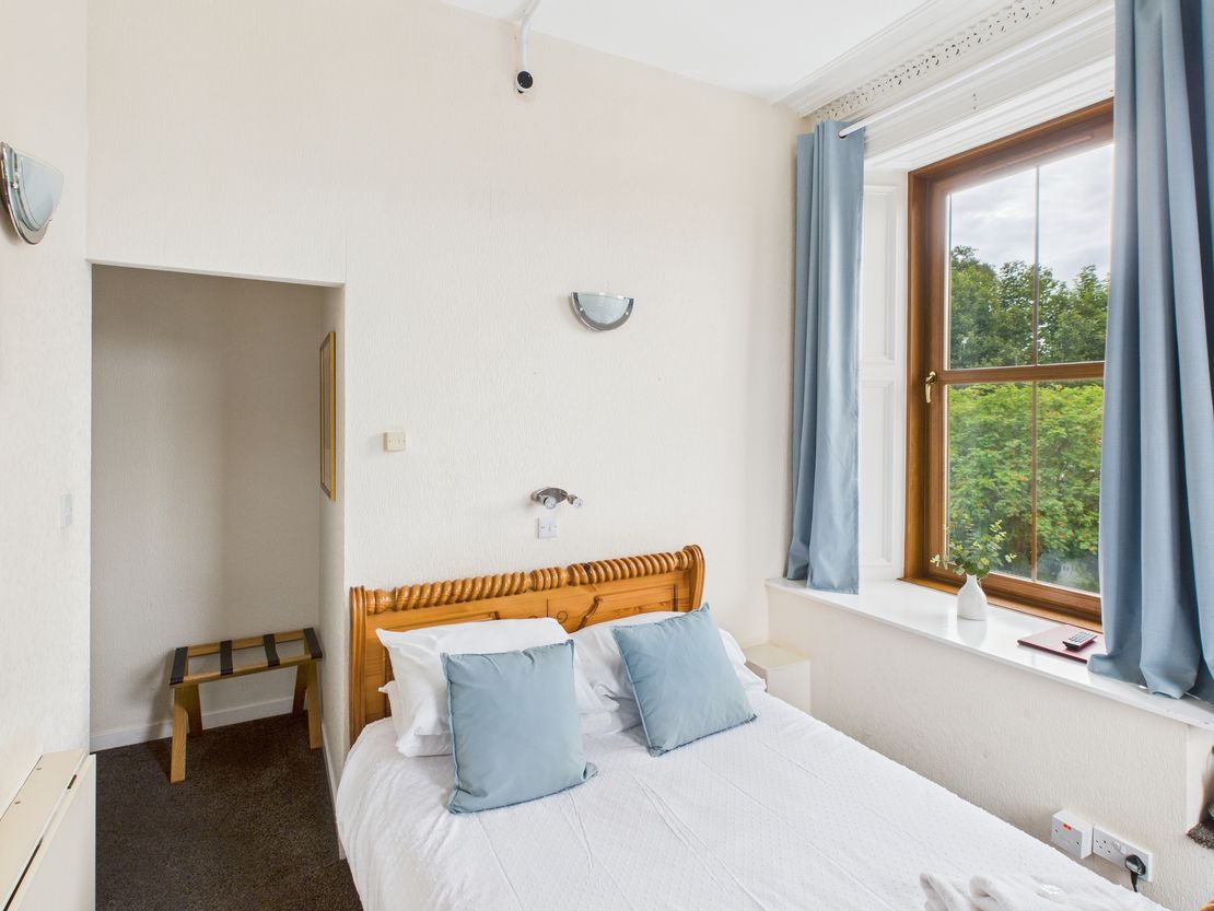 Hillside Hotel, Kinnaber Road, Hillside, Montrose, Angus, DD10 9HE