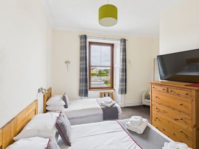 Property Image for Hillside Hotel, Kinnaber Road, Hillside, Montrose, Angus, DD10 9HE