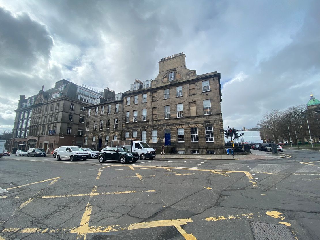 South Charlotte Street, 14, Edinburgh, EH2 4AX