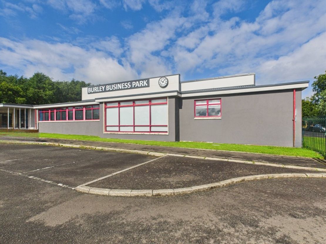 Studio Accommodation, 1 Burley Place College Milton, East Kilbride, Glasgow, South Lanarkshire, G74 5LL