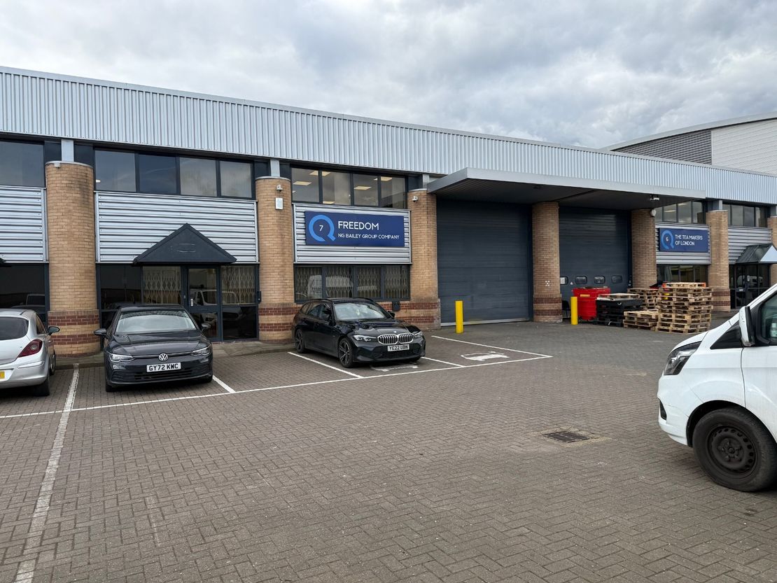 7 Applegarth Drive, Questor Estate, Hawley Road, Dartford, Kent, DA1 1JD