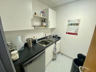 Property Image for 3a The Courtyard 6 London Road, Newbury, West Berkshire, RG14 1AX