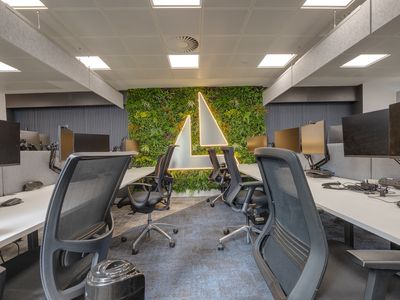 Property Image for 11 - 15, Wigmore Street, London, Greater London, W1U 1PG