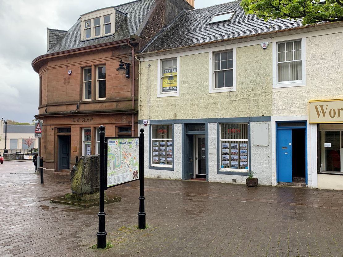 4a The Square, Cumnock, Ayrshire, KA18 1BG