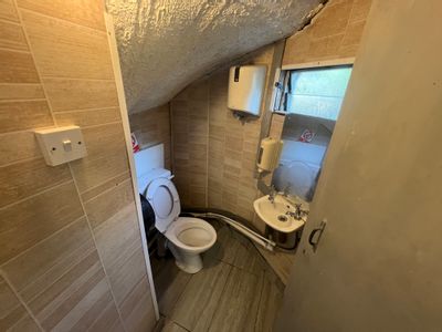 Property Image for The Brindisi, 29 Upper Craigs, Stirling, Stirling, FK8 2DG