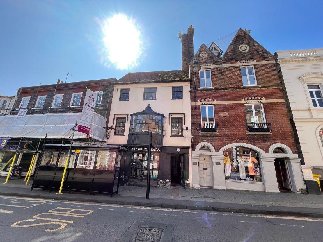 15 High Street, Lewes, East Sussex, BN7 2LN