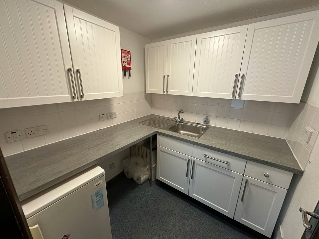 2 Abbey Business Park (First Floor), Monks Walk, Farnham, GU9 8HT
