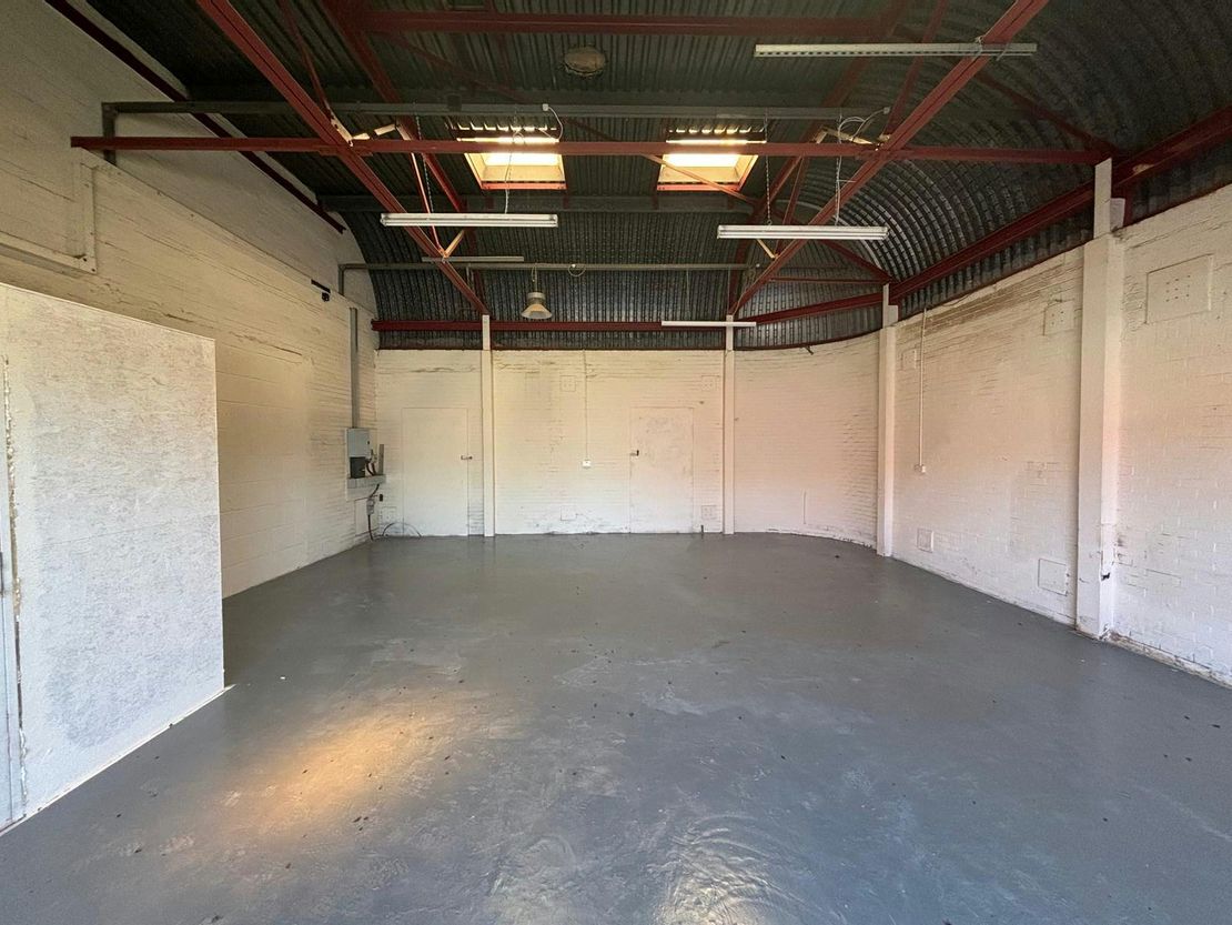Nuneaton Industrial Estate, Bridgeton, G40 3JU