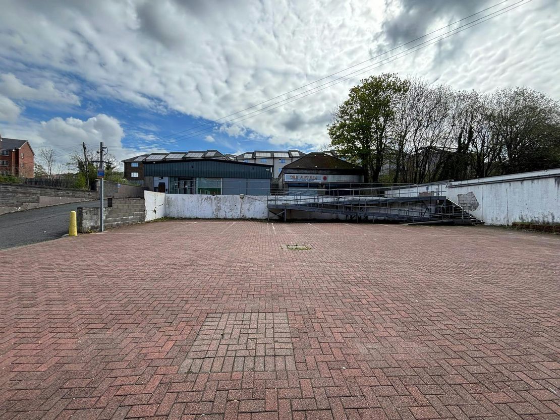 247, 265, 267 Clarkston Road, Muirend, Glasgow, G44 3DT