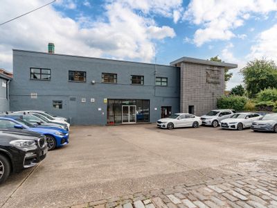 Property Image for 101 &107A-C McDonald Road, Edinburgh, City of Edinburgh, EH7 4NW