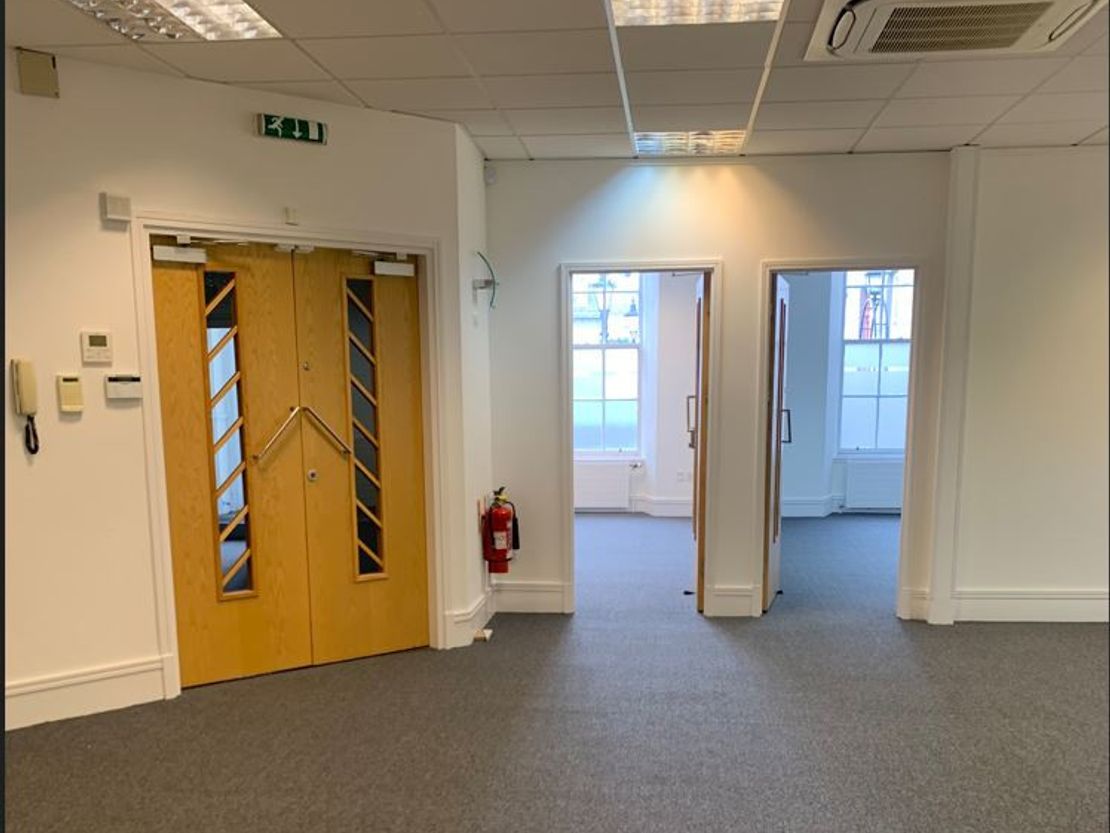 9 Golden Square, Aberdeen, Aberdeenshire, AB10 1RB