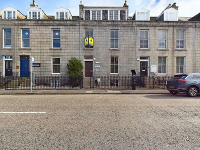 Property Image for 17 Albert Street, Aberdeen, Aberdeenshire, AB25 1XX