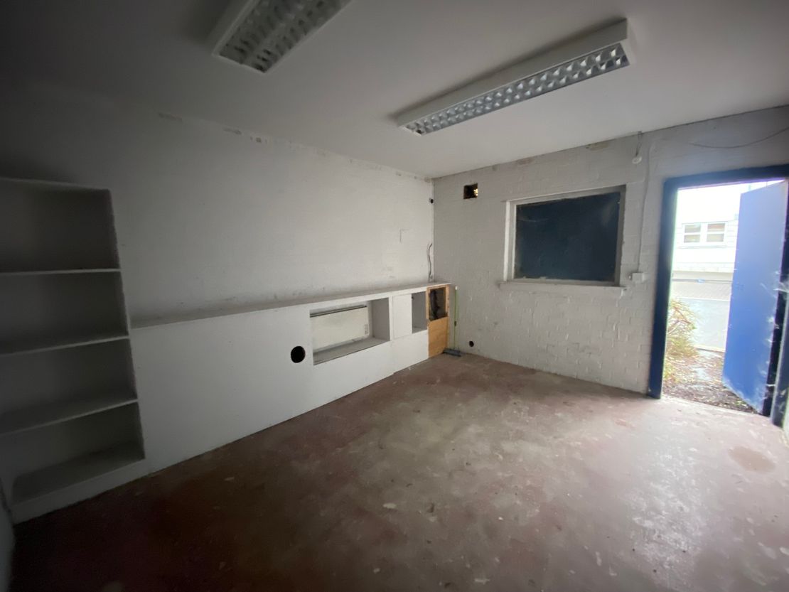 Ambassador Court, Edinburgh, EH21 7AQ