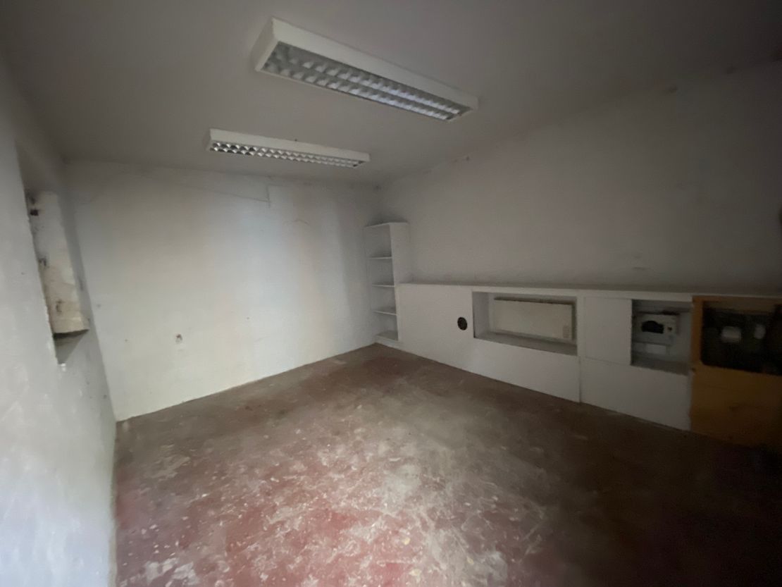 Ambassador Court, Edinburgh, EH21 7AQ
