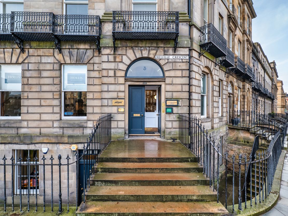 3 Melville Crescent, Edinburgh, EH3 7HW