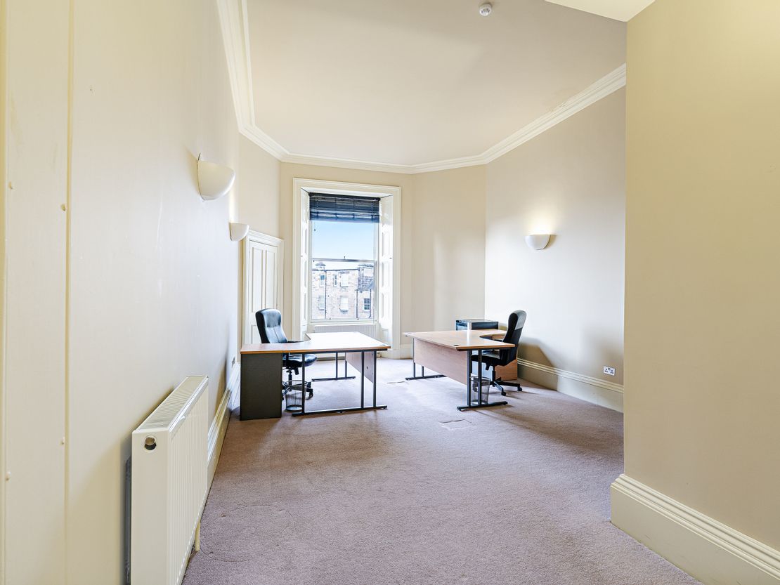 3 Melville Crescent, Edinburgh, EH3 7HW
