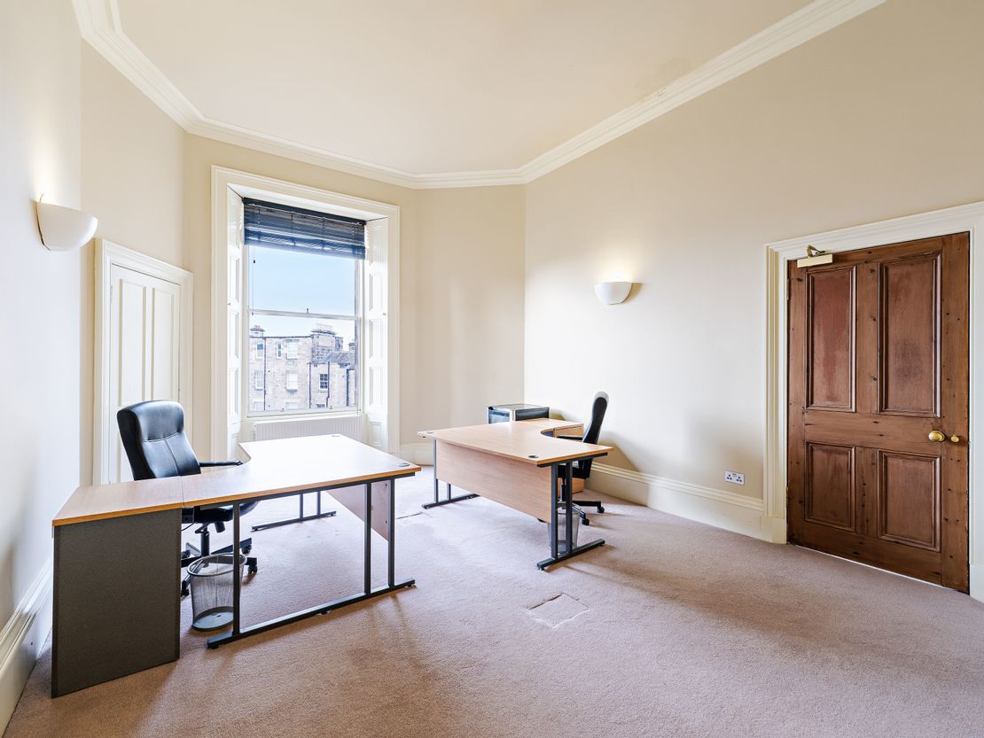 3 Melville Crescent, Edinburgh, EH3 7HW