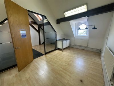Property Image for Suite 4A, Victoria House, South Street, Farnham, GU9 7QU