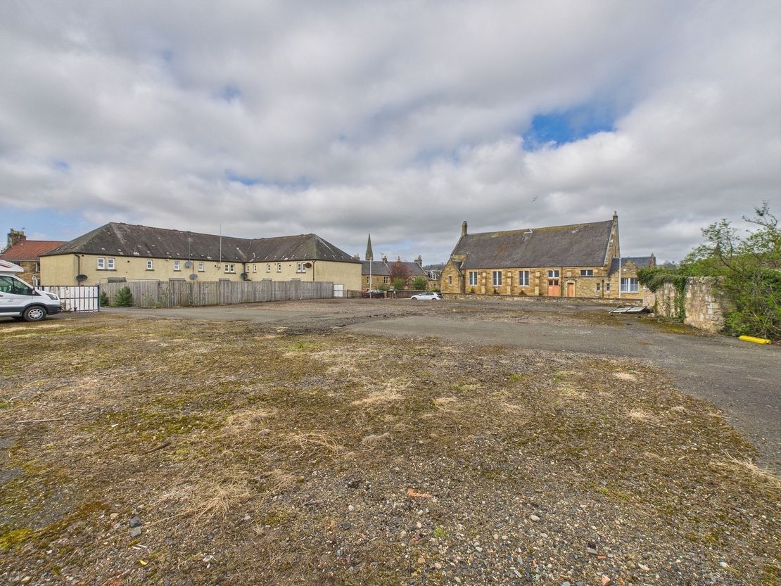 Short Lane / Ashlar Lane, Cupar, Fife, KY15 5EQ