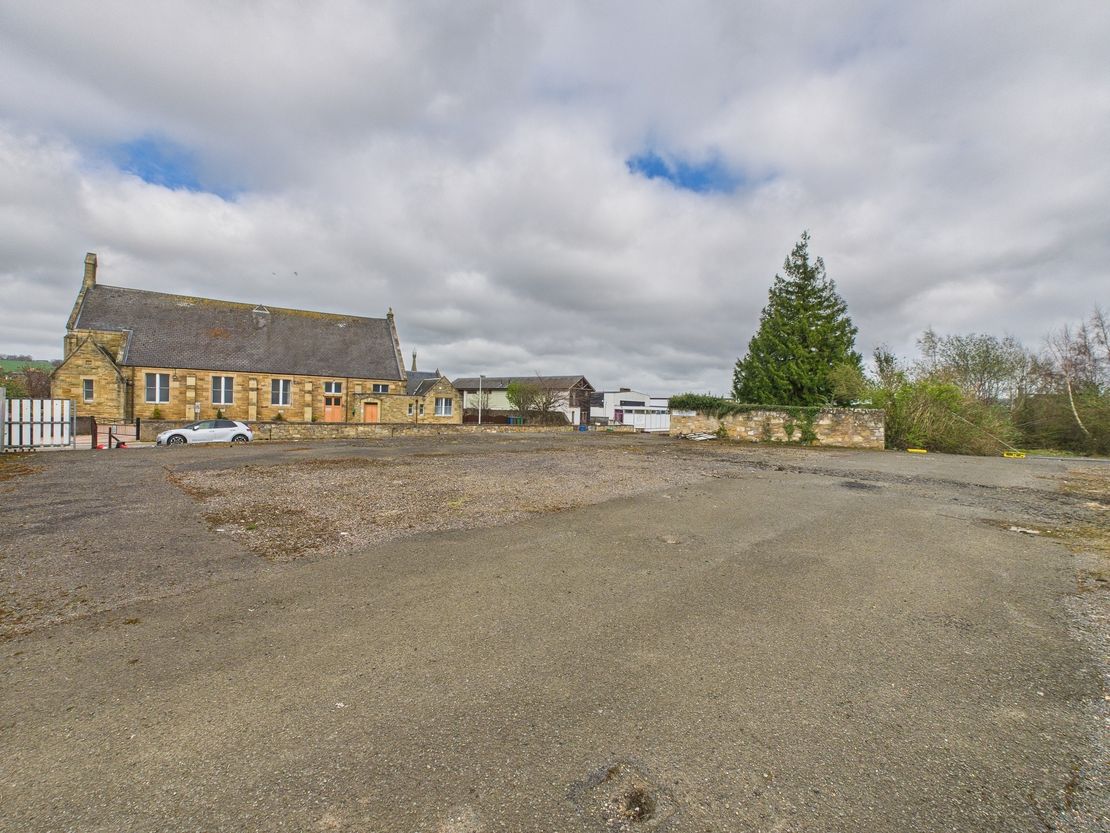 Short Lane / Ashlar Lane, Cupar, Fife, KY15 5EQ
