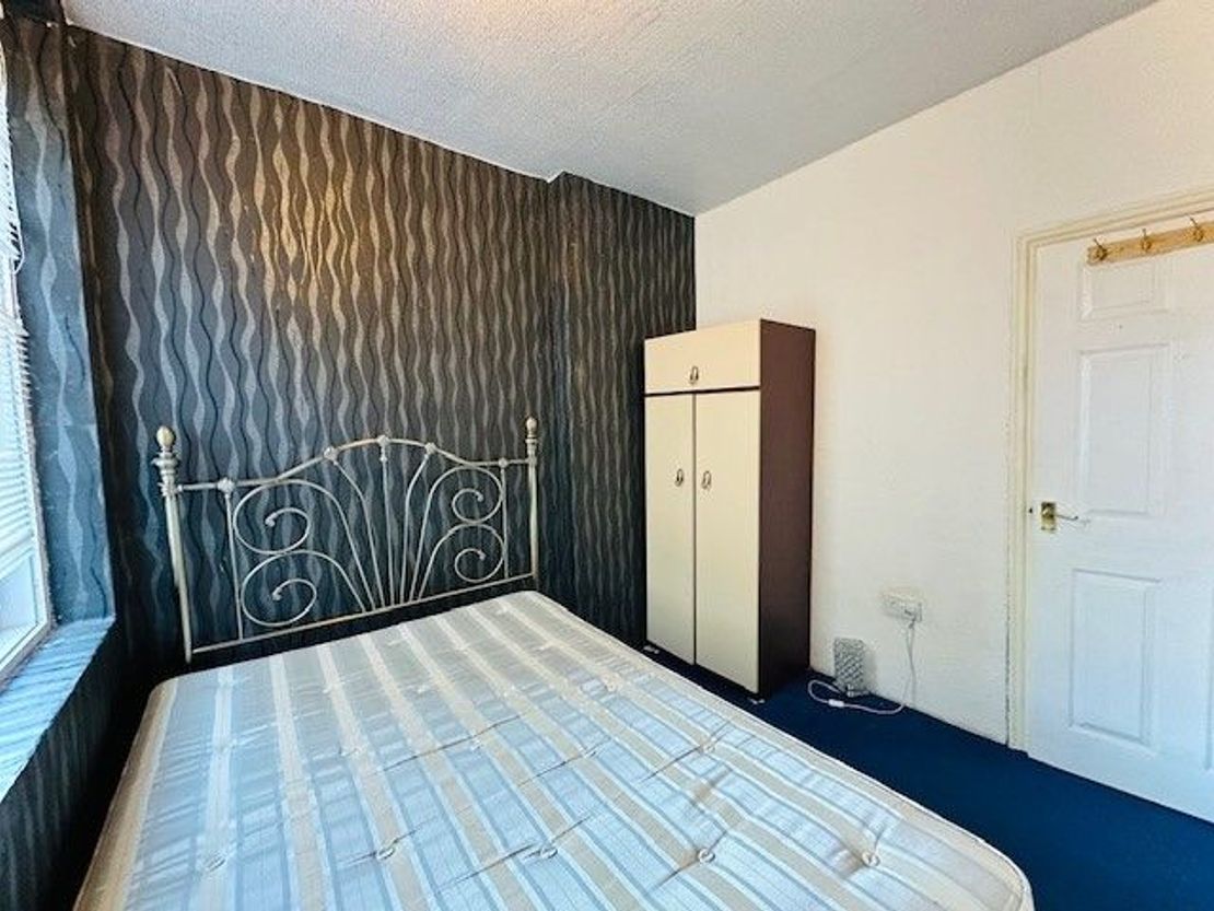Coronation Street , Blackpool, FY1