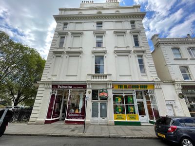 Property Image for 73A Western Road, Hove, East Sussex, BN3 2JQ
