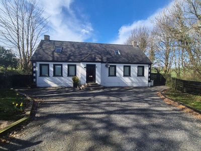 Property Image for Torrs Warren Country House Hotel & Stables Cottage, Stoneykirk, Nr. Portpatrick, Dumfries And Galloway, DG9 9DH
