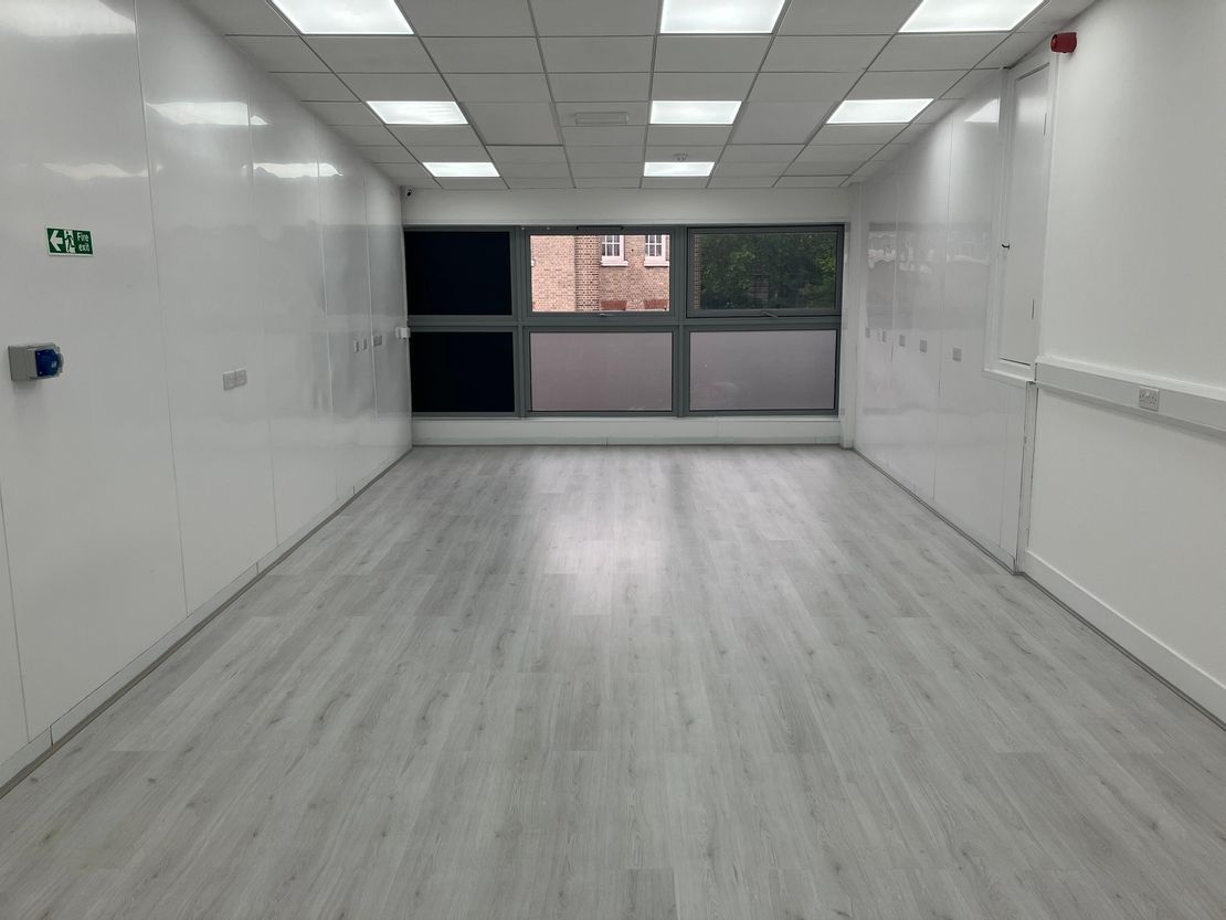 Unit 14 The IO Centre, Seymour Street, Woolwich, London, SE18 6SX