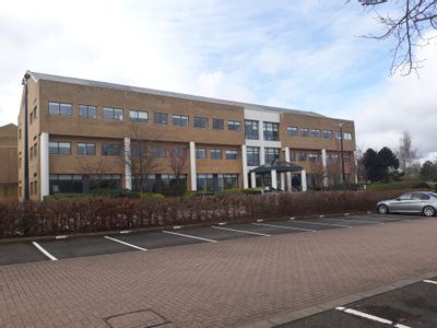 Property Image for 450 Capability Green, Luton, Bedfordshire, LU1 3LU