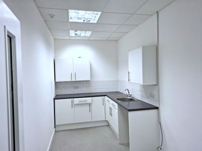 Property Image for 32, High Street, Guildford, Surrey, GU1 3EL