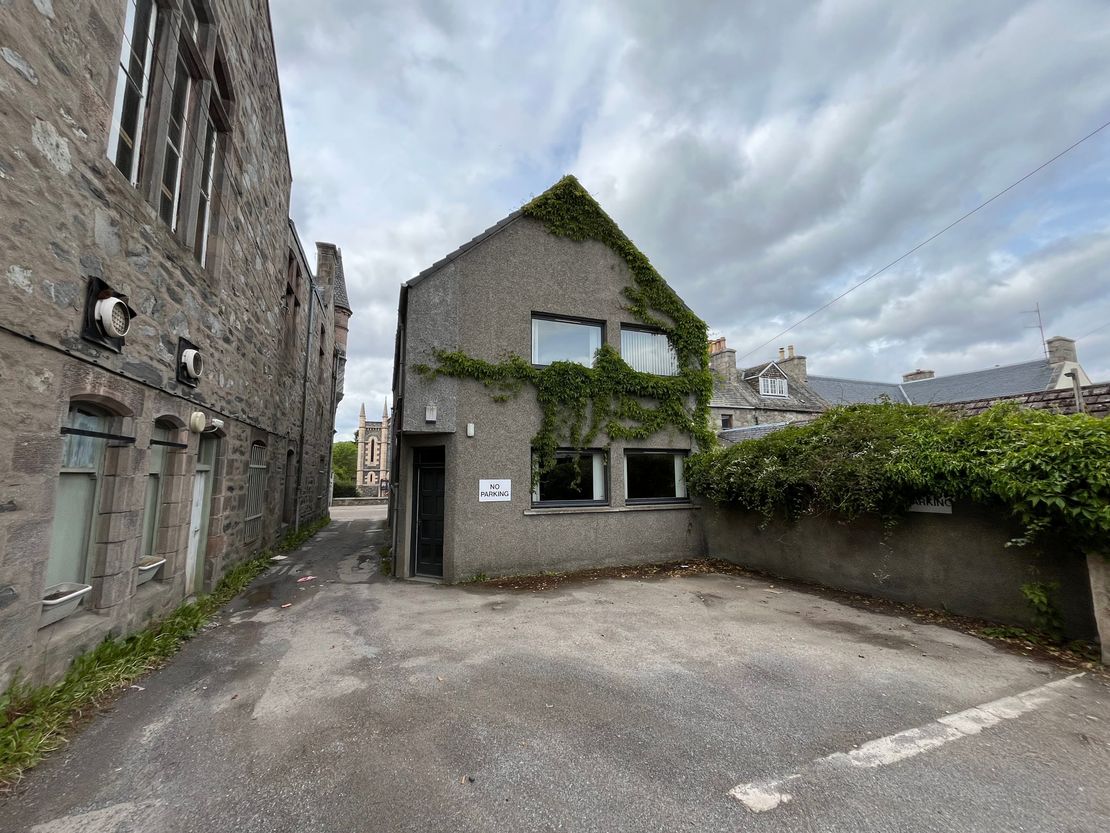 Strathspey House, 78 High Street, Grantown-On-Spey, PH26 3EL