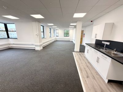Property Image for 3 Liverpool Gardens, Worthing, West Sussex, BN11 1TF
