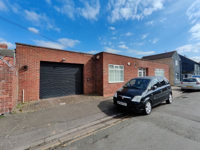 Property Image for Kettering, 59 Edinburgh Road, NN16 8NZ