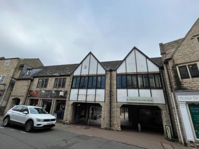 Property Image for Cirencester, 1st Floor, 39 Castle Street, GL7 1QD
