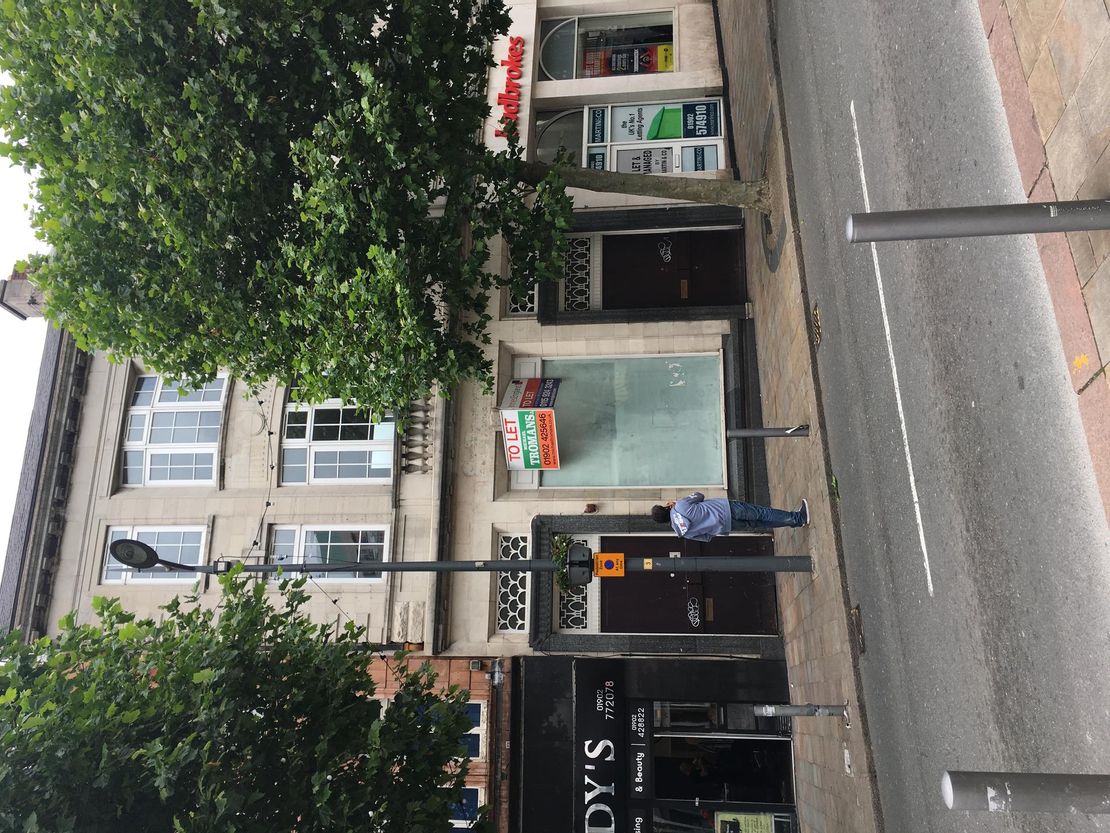 Wolverhampton, 36 Queen Square, WV1 1TL
