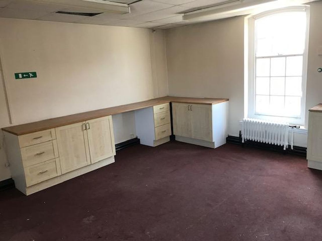 Gainsborough, 1-3 Market Street & 2a Market Place, DN21 2BP