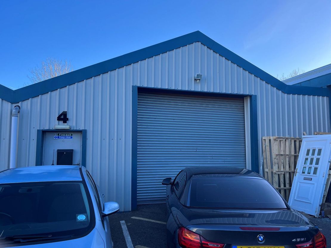 Reading, Unit 4 Cantay House, Ardler Road, Caversham, Berkshire, RG4 5AE