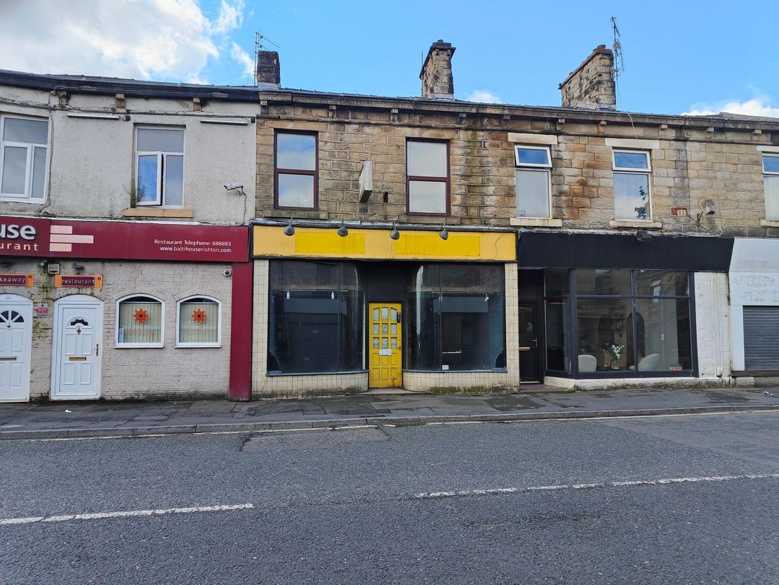 Rishton, Blackburn, 5 High Street, BB1 4JZ