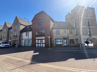Property Image for 1 Oxford Road, Kidlington, Oxfordshire, OX5 2BP