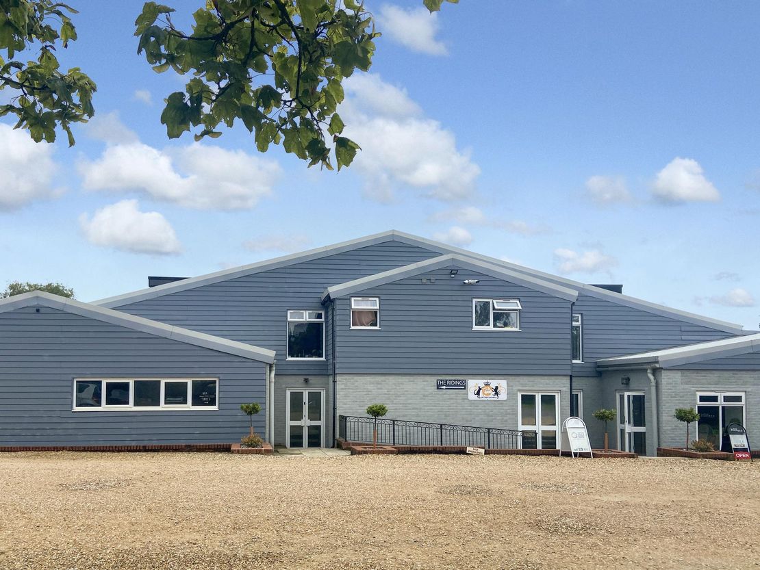 Units 4& 5 South Oxford Business Centre, Lower Road, Oxford, OX44 9DP
